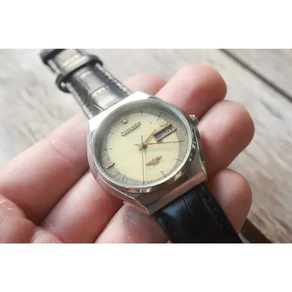 Vintage 1974 Citizen Automatic Mens Silver Watch W/daydate & Patina accents